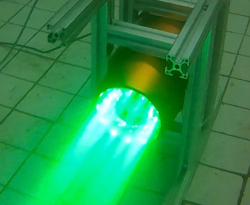 國內(nèi)首臺水下無線光通信商用設(shè)備試驗取得成功